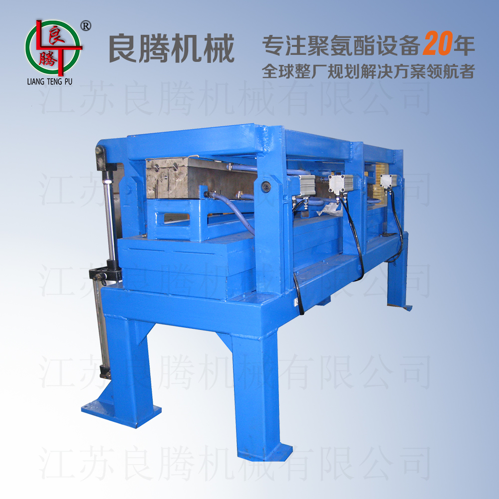 自結皮車窗柱發(fā)泡模架?